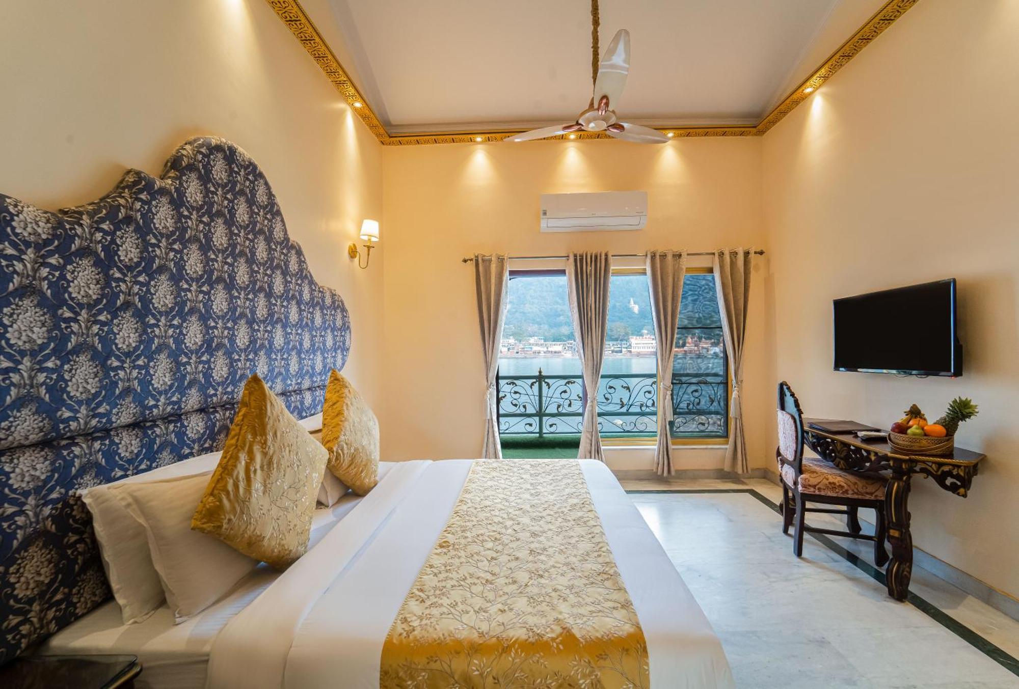 The Neeraj Ganga Heritage Palace Rishīkesh Екстериор снимка